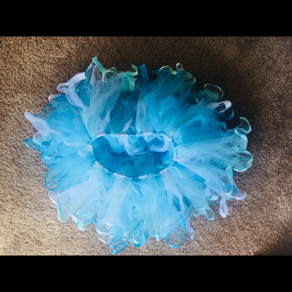 Girls tutu size 3/4